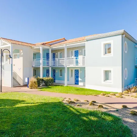 Apartment In France Near Scenic Views Château-dʼOlonne