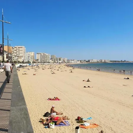Apartment In France Near Scenic Views Διαμέρισμα Château-dʼOlonne
